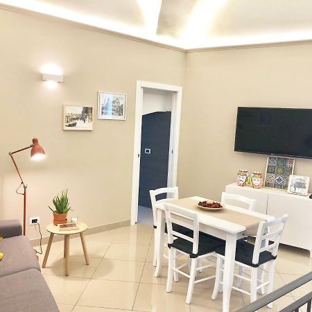 カターニアGiader'S House - Free Parkingアパートメント エクステリア 写真