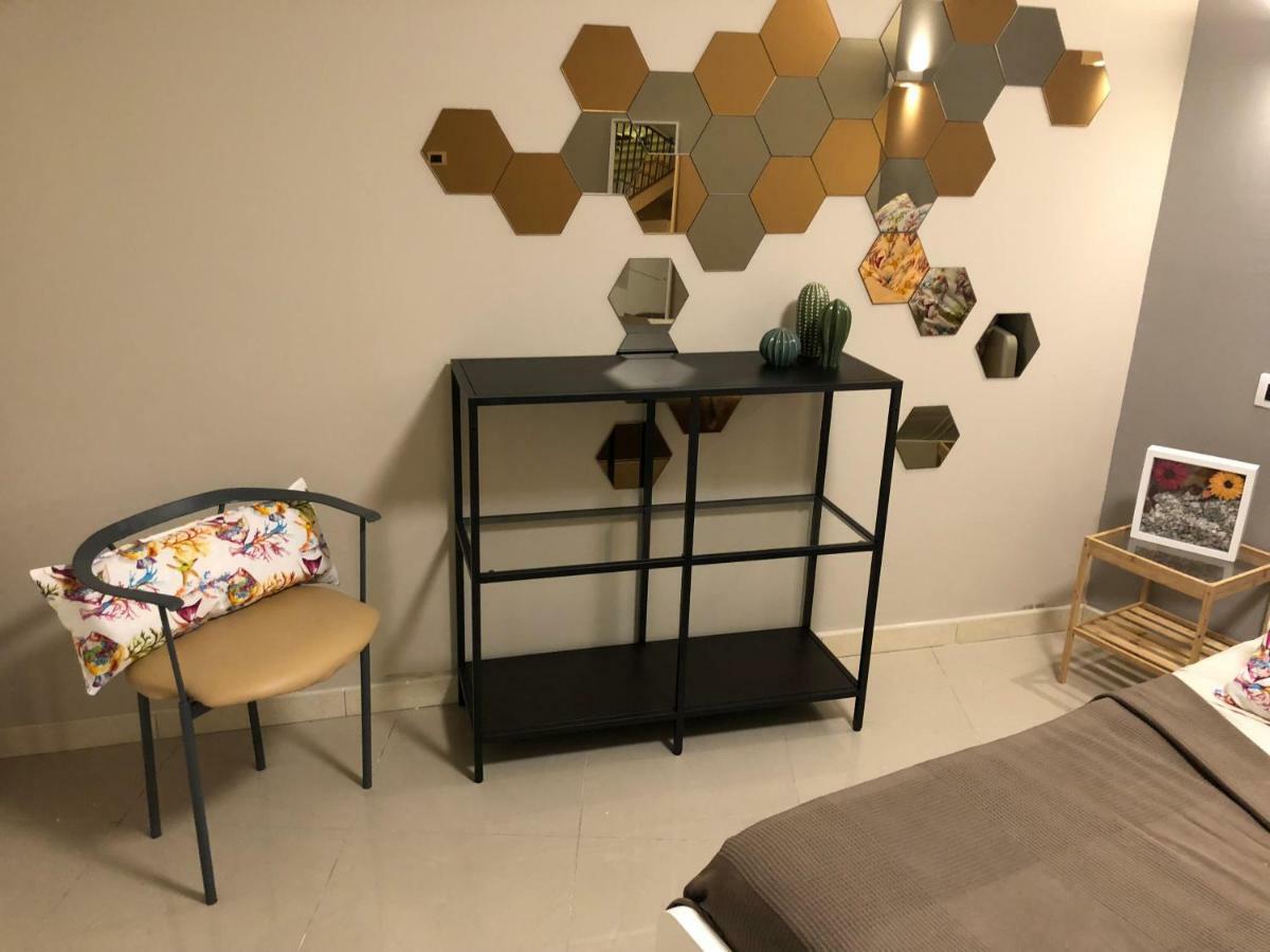 カターニアGiader'S House - Free Parkingアパートメント エクステリア 写真